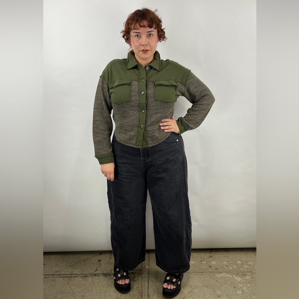 V. LOOK BOOK - Picture 7 of 15